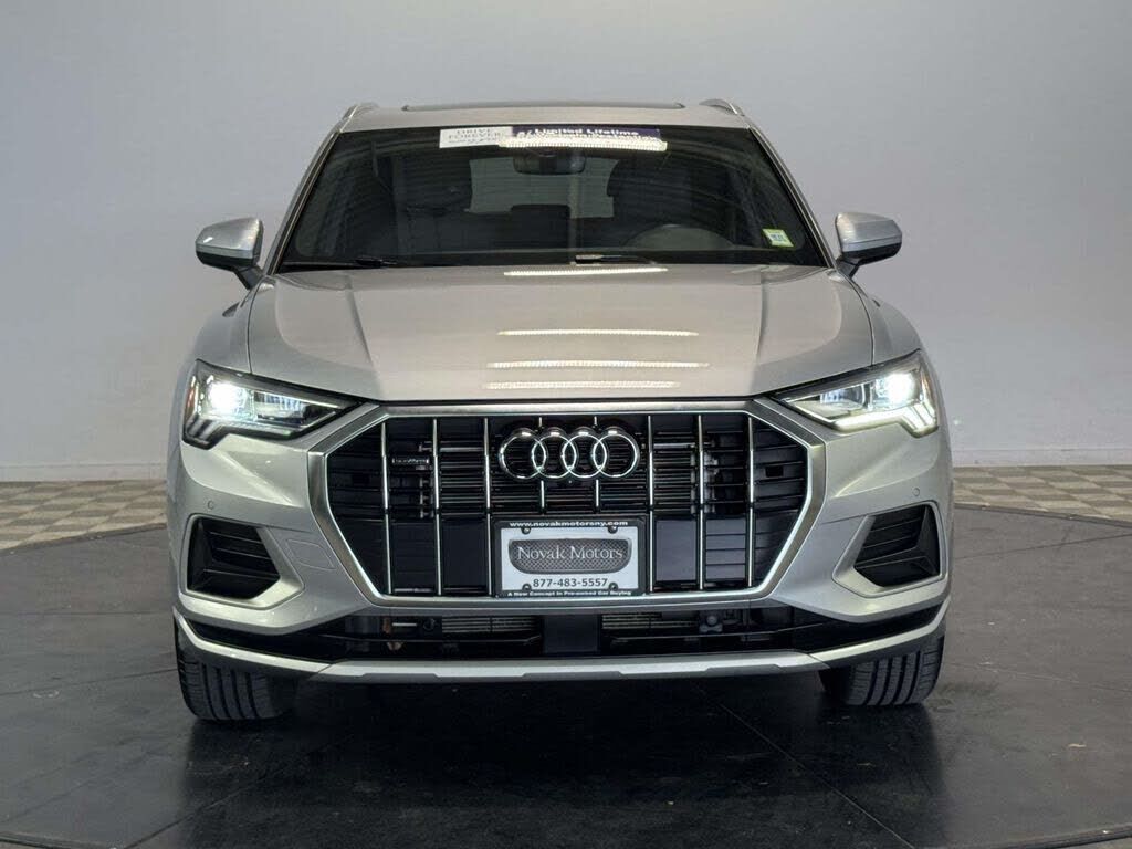 2022 Audi Q3