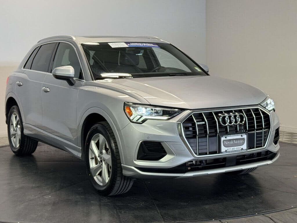 2022 AUDI Q3