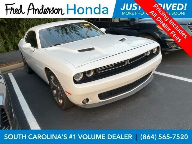 2016 DODGE Challenger