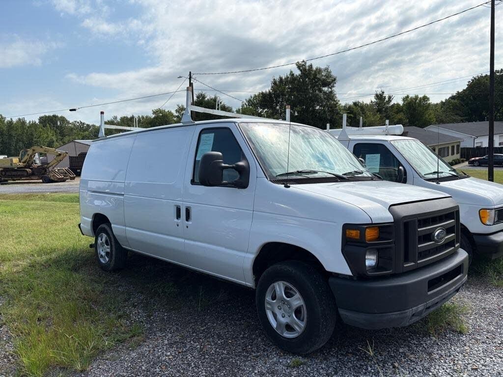 2011 FORD E-150