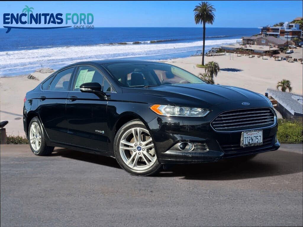 2016 FORD Fusion