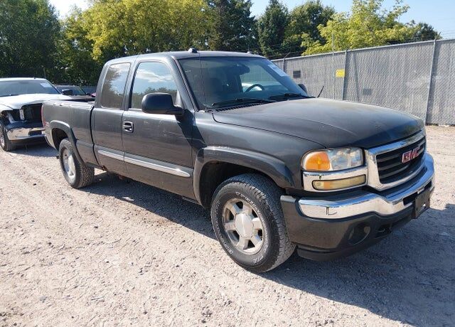 2005 GMC Sierra