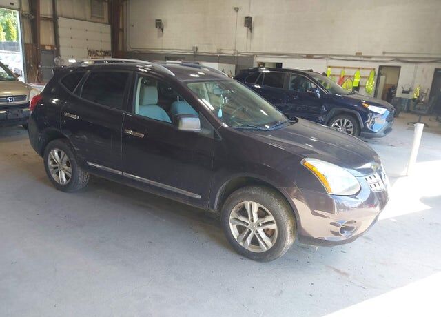 2015 NISSAN Rogue