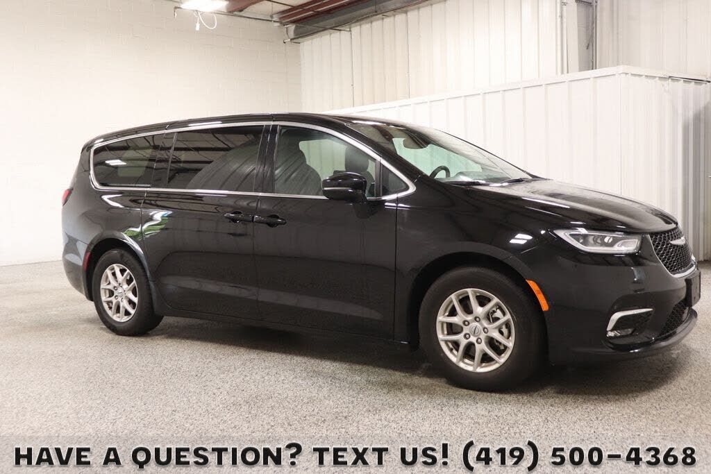 2025 CHRYSLER Pacifica