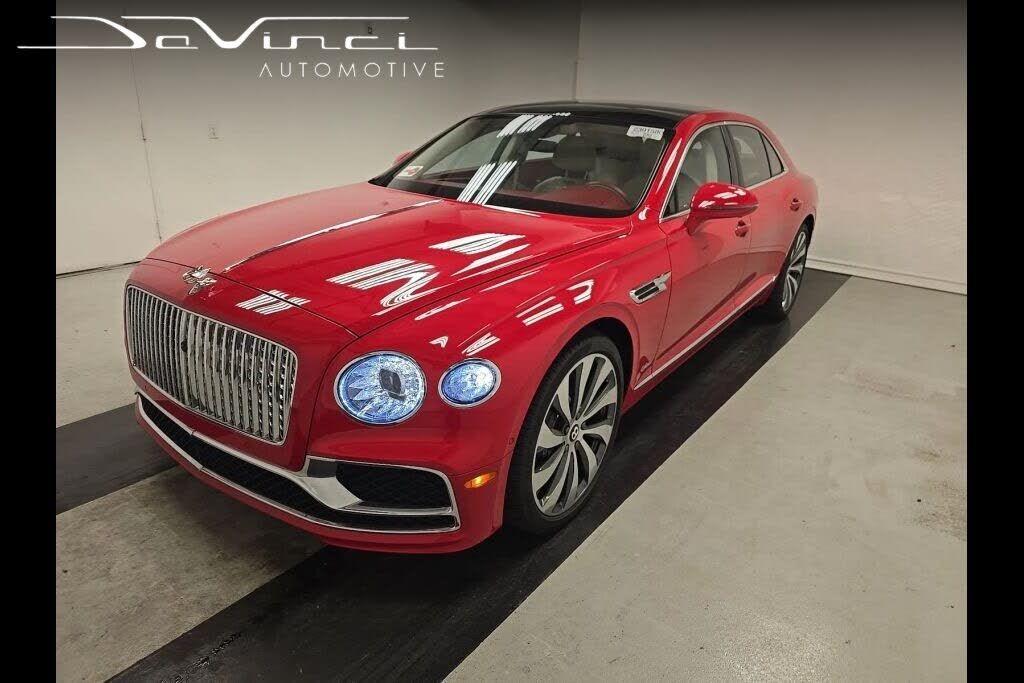 2022 BENTLEY Flying Spur