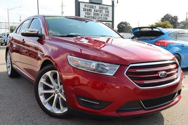 2013 FORD Taurus