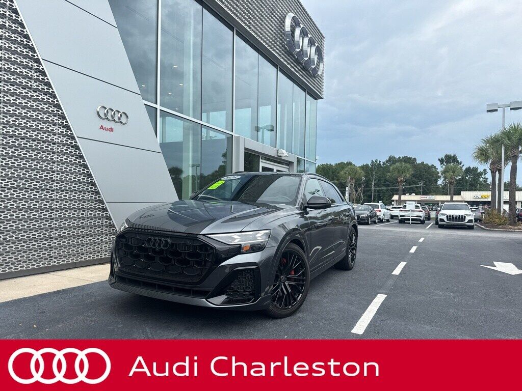 2024 AUDI SQ8