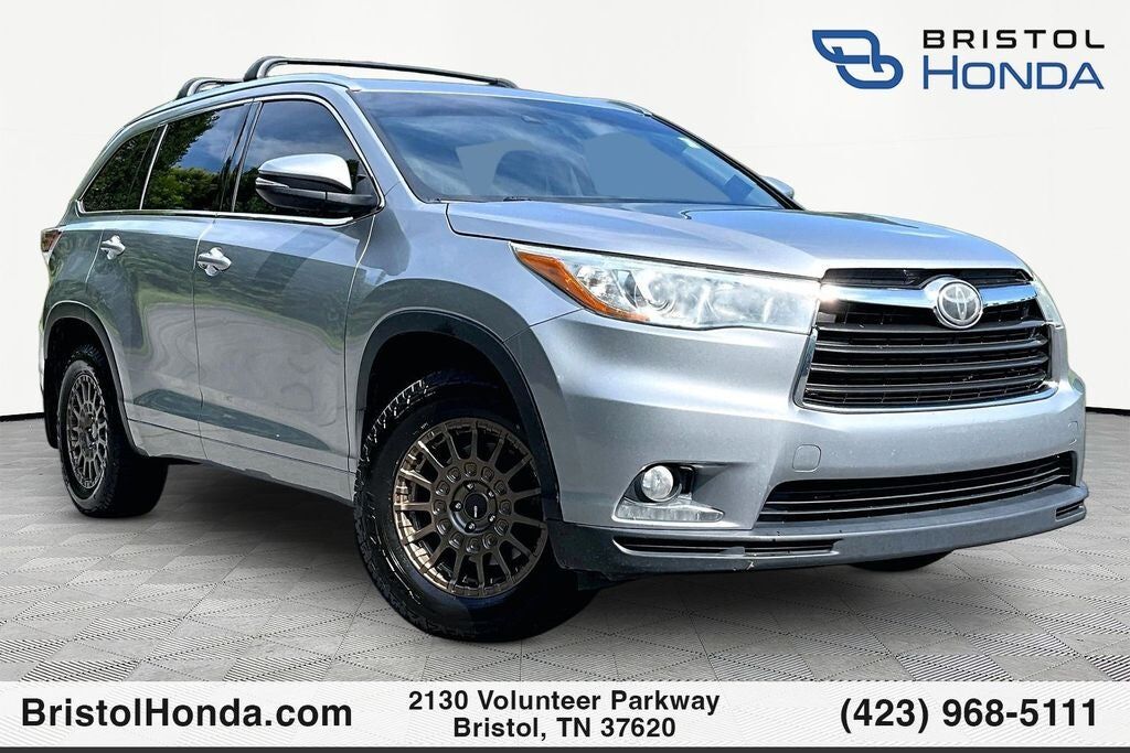 2015 TOYOTA Highlander