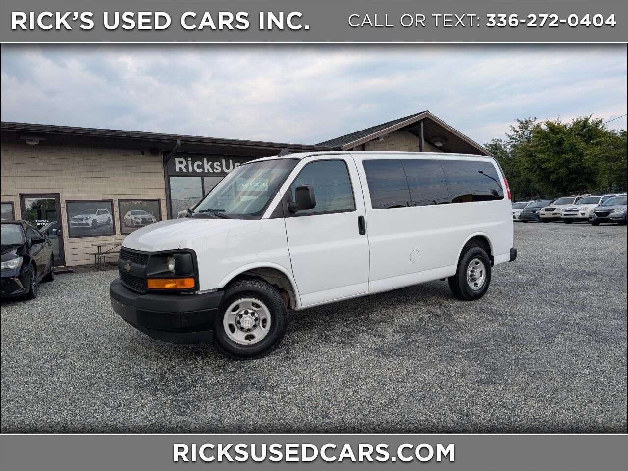 2017 CHEVROLET Express