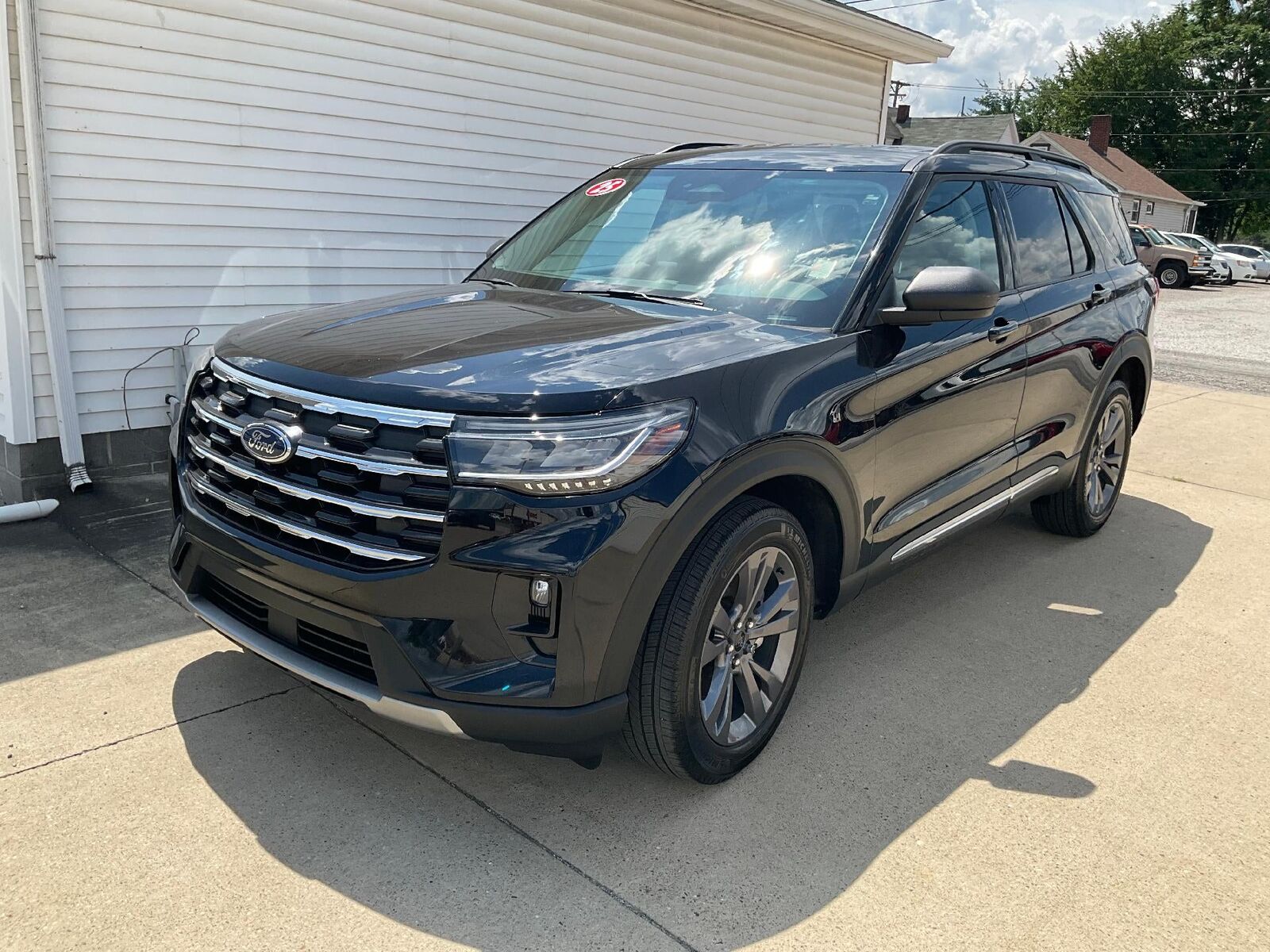 2025 FORD Explorer