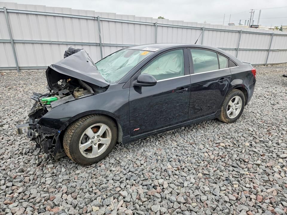 2013 CHEVROLET Cruze