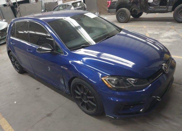 2018 VOLKSWAGEN Golf R