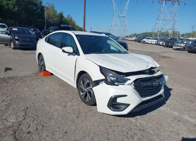 2025 SUBARU Legacy