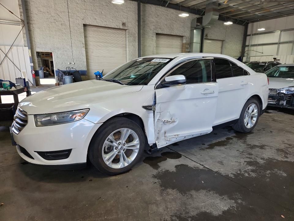 2014 FORD Taurus
