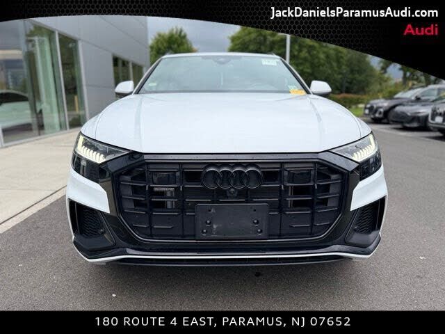 2023 Audi Q8