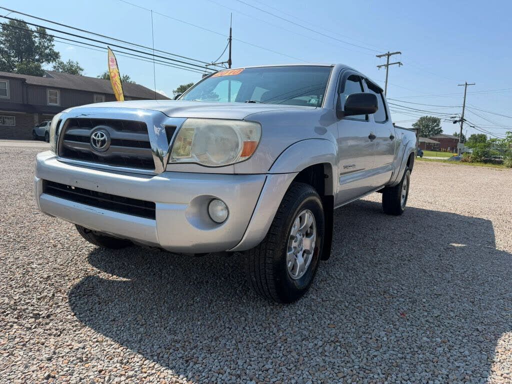 2010 TOYOTA Tacoma