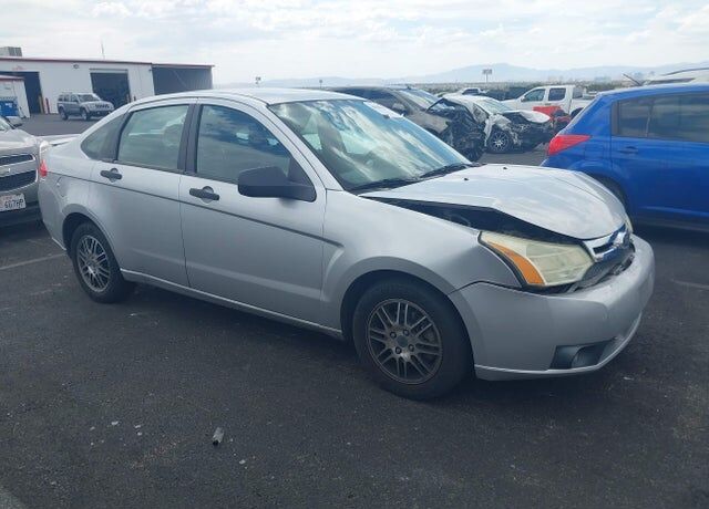 2011 FORD Focus