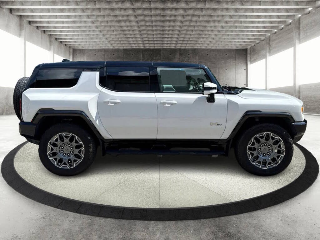 2025 GMC Hummer EV SUV