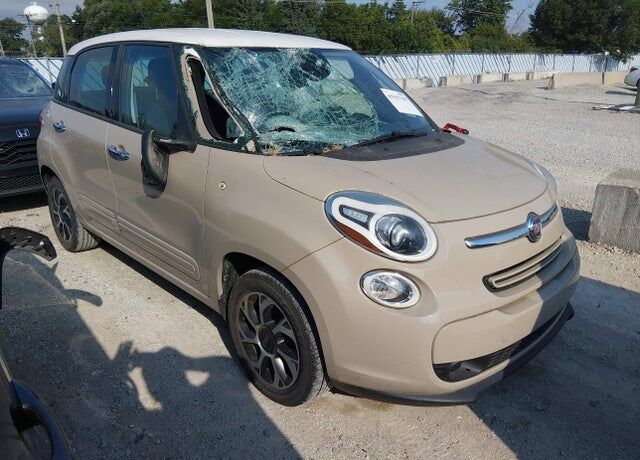 2015 FIAT 500L