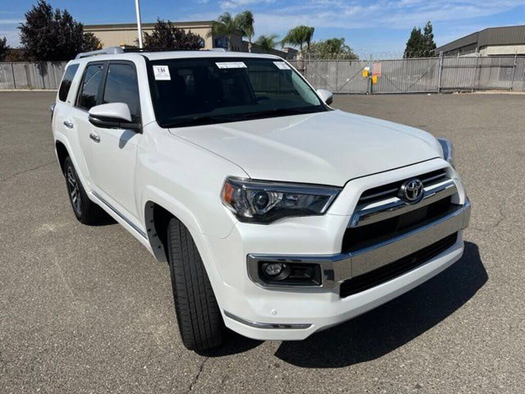 2024 TOYOTA 4-Runner
