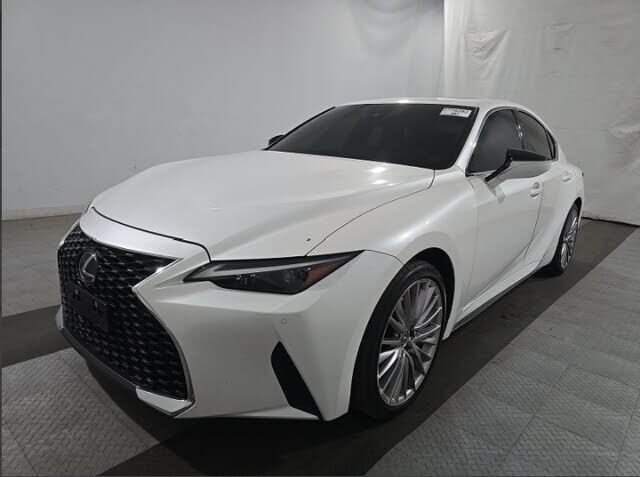 2023 LEXUS IS