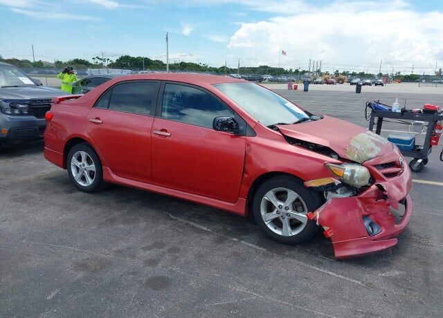 2011 TOYOTA Corolla
