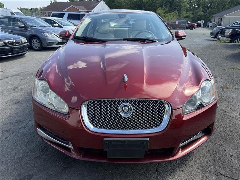 2010 JAGUAR XF