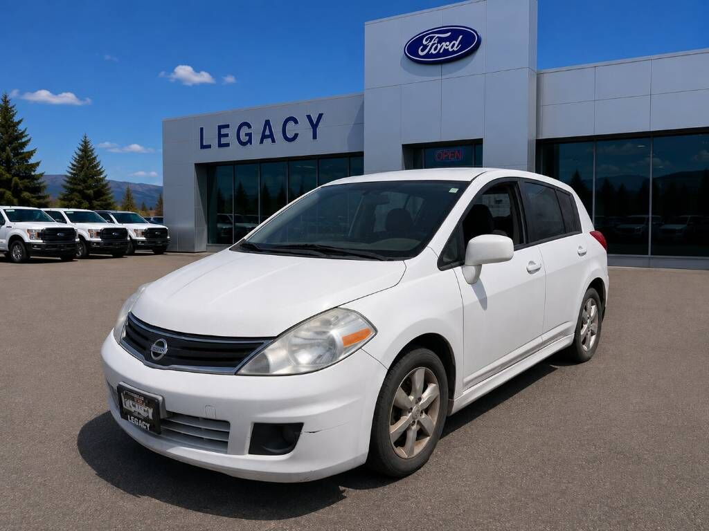 2011 NISSAN Versa