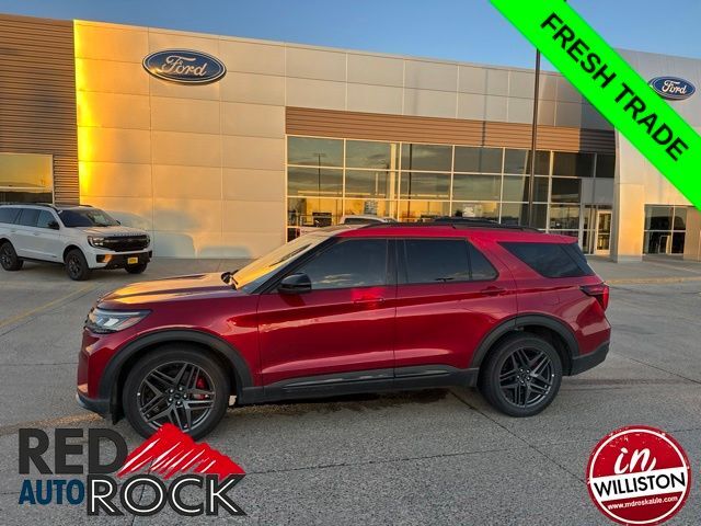 2025 FORD Explorer