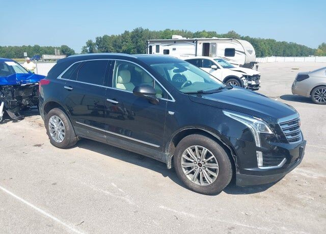 2017 CADILLAC XT5