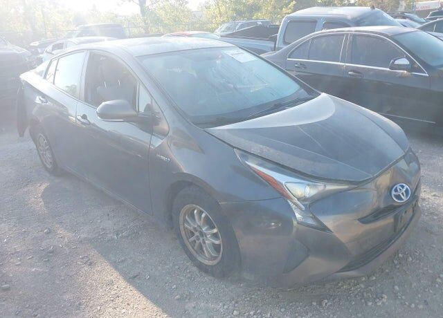 2016 TOYOTA PRIUS