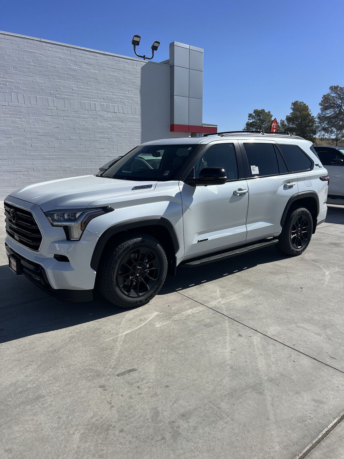 2026 TOYOTA Sequoia