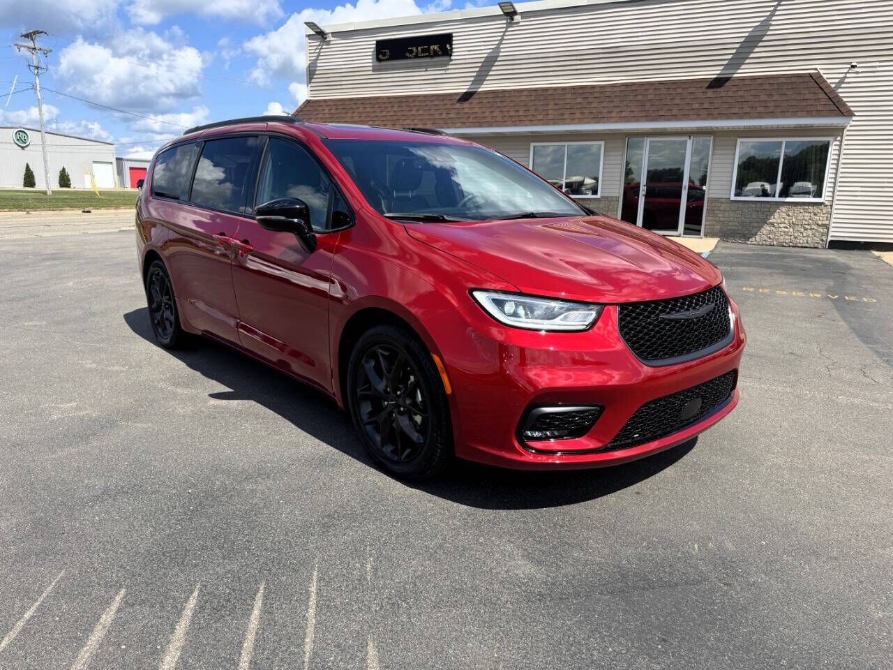 2025 CHRYSLER Pacifica