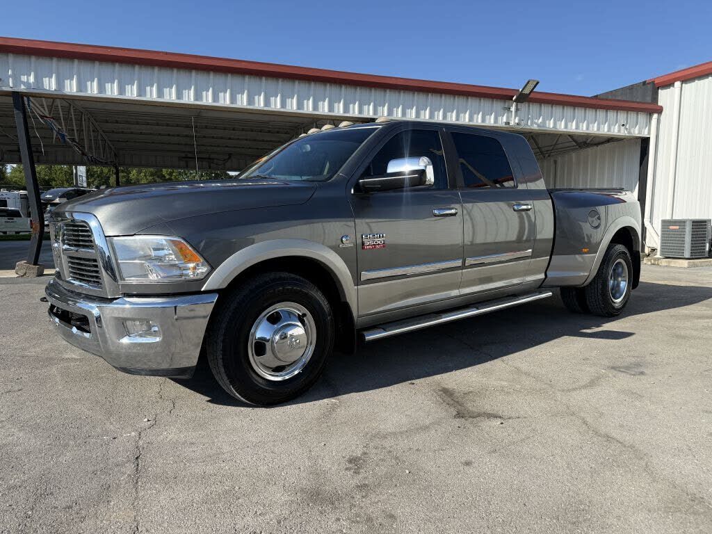 2010 DODGE Ram
