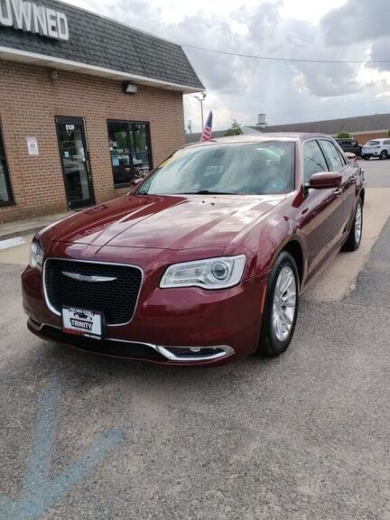 2018 CHRYSLER 300