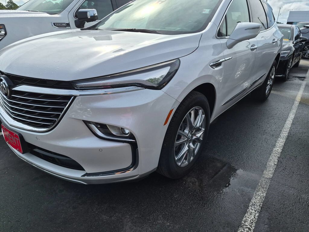 2023 BUICK Enclave