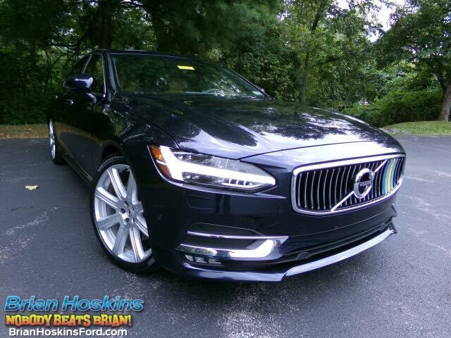2019 VOLVO S90