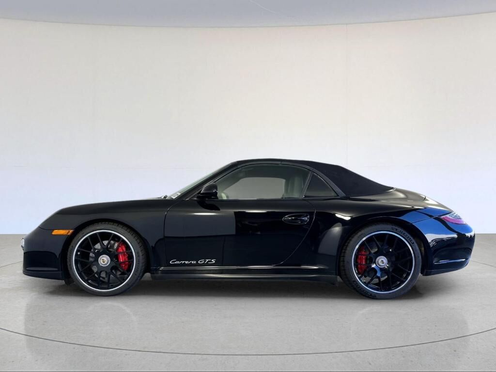 2011 PORSCHE 911