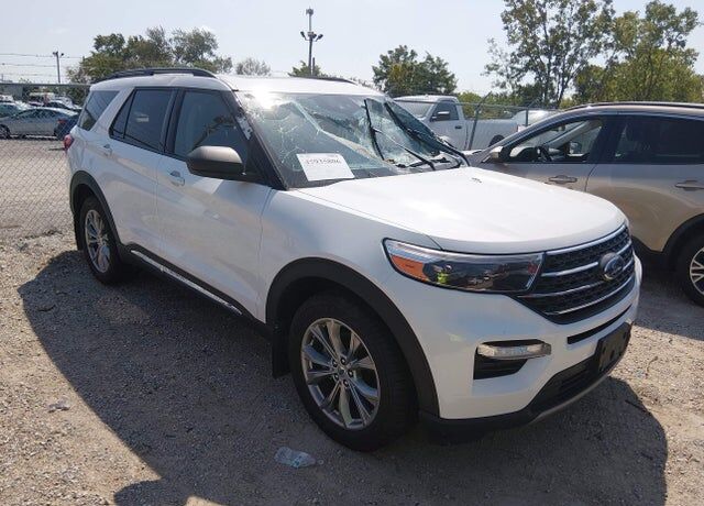 2021 FORD Explorer