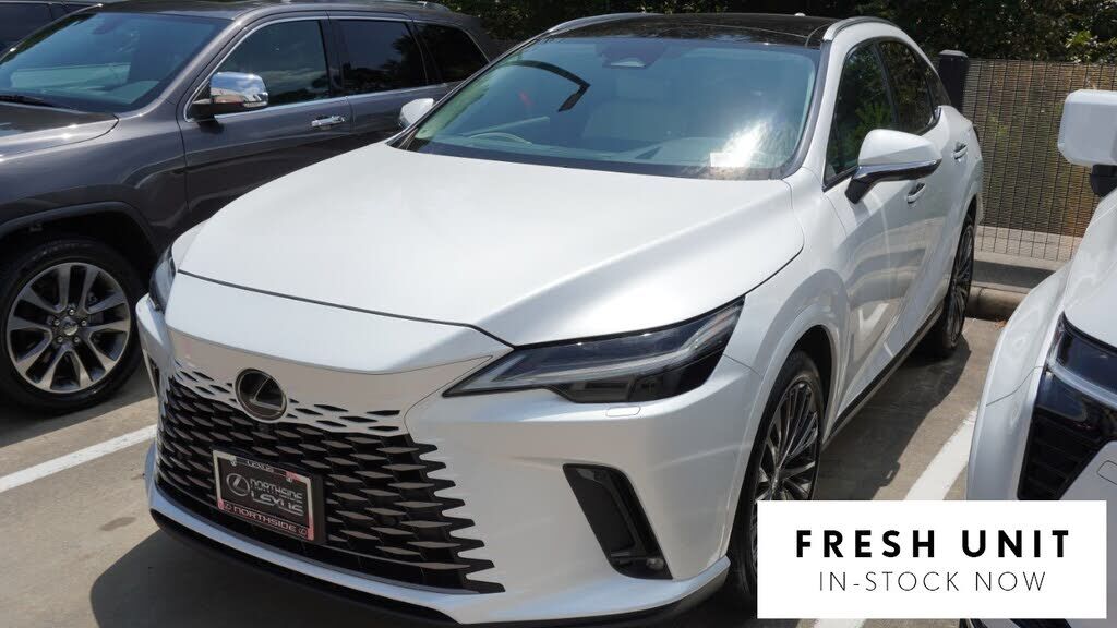 2023 LEXUS RX