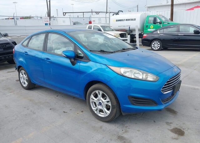 2015 FORD Fiesta
