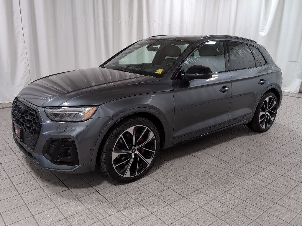 2024 AUDI SQ5