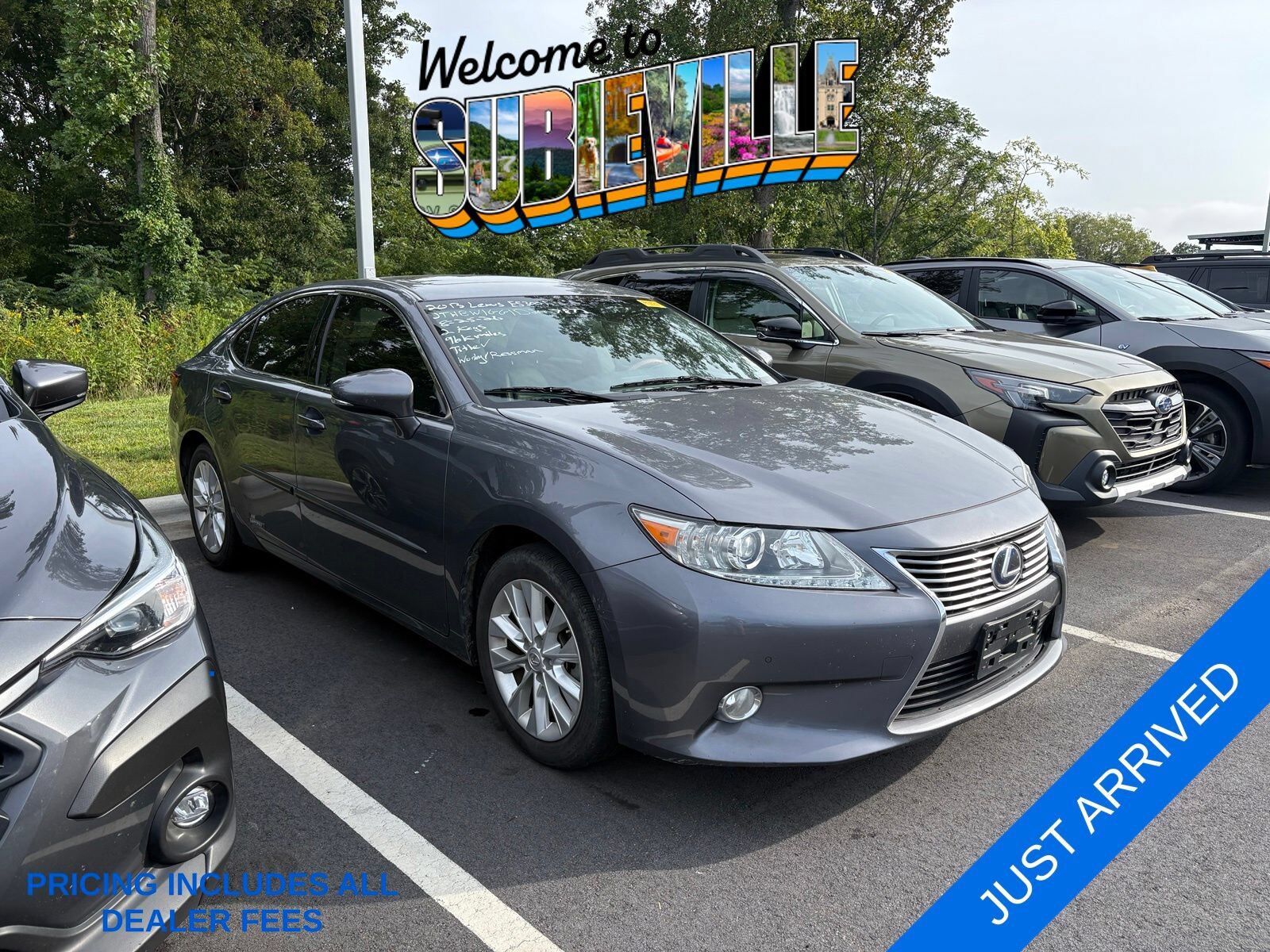 2013 LEXUS ES