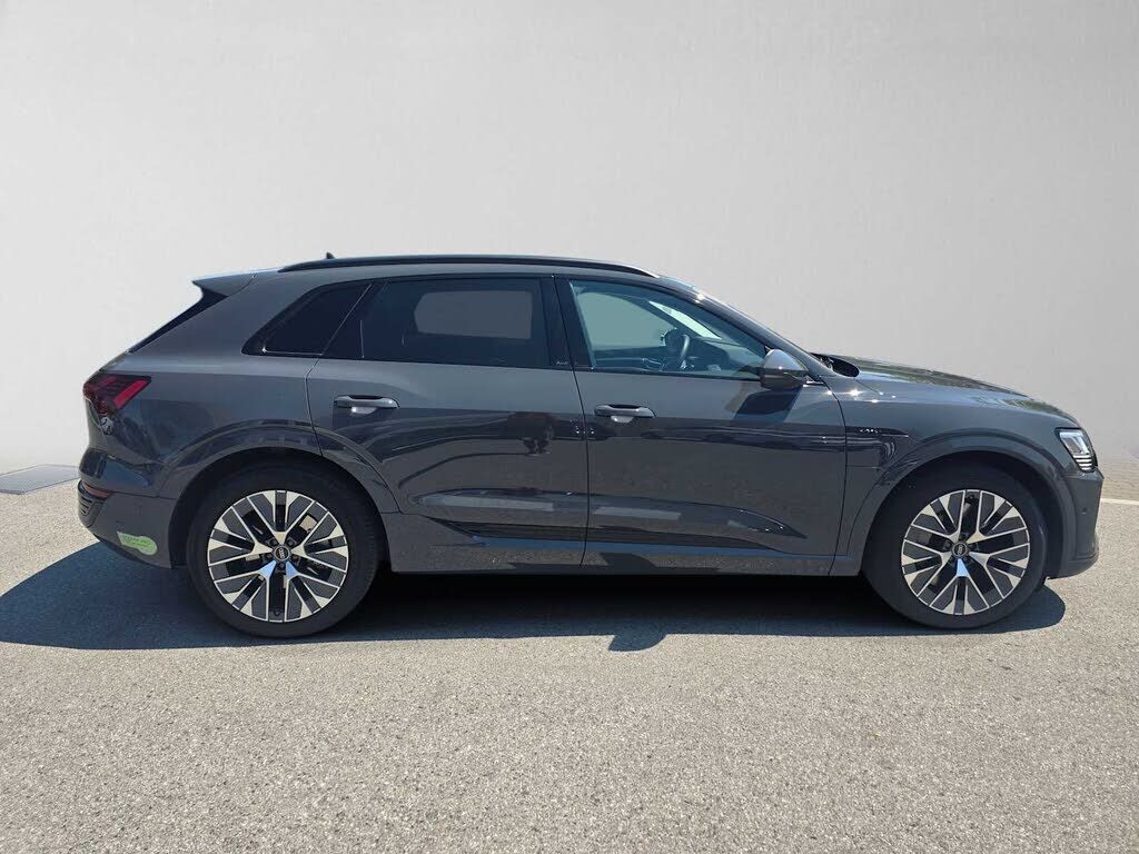 2024 Audi Q8