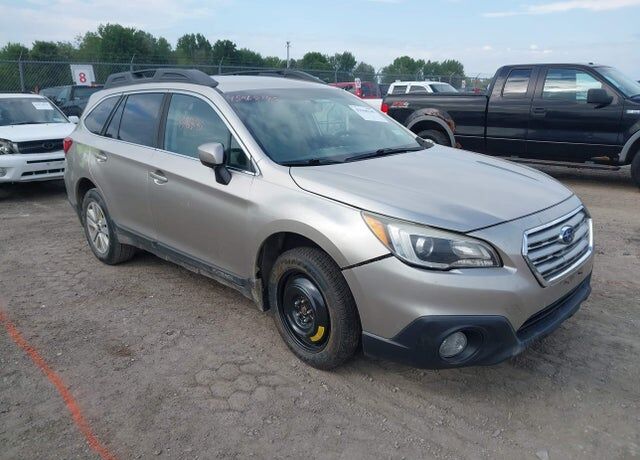 2017 SUBARU Outback