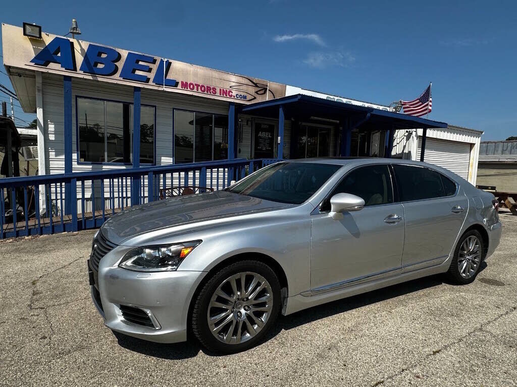 2015 LEXUS LS