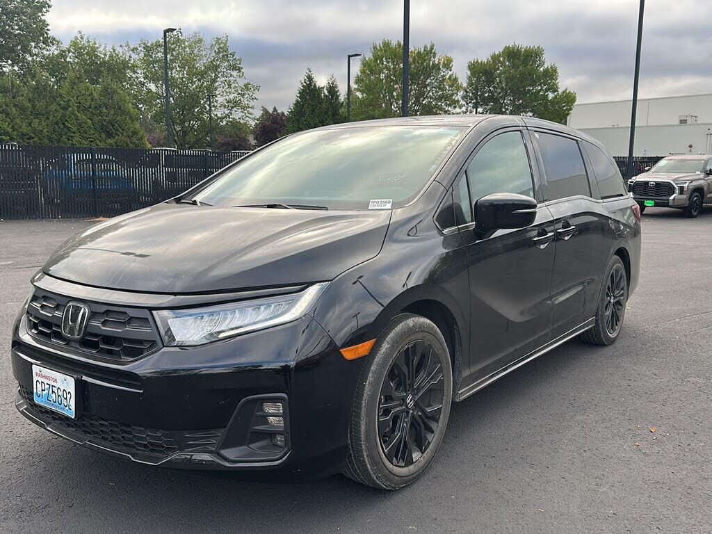 2025 HONDA Odyssey