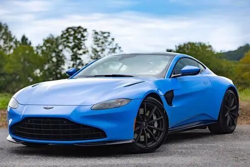 2021 ASTON MARTIN Vantage