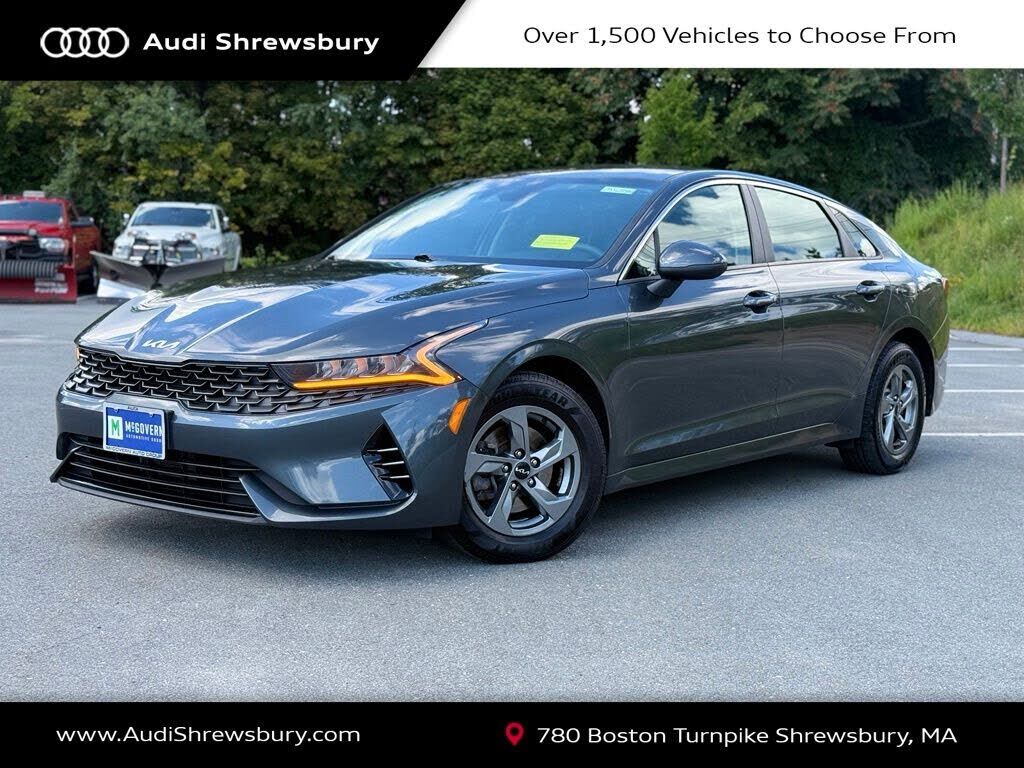 2022 KIA K5