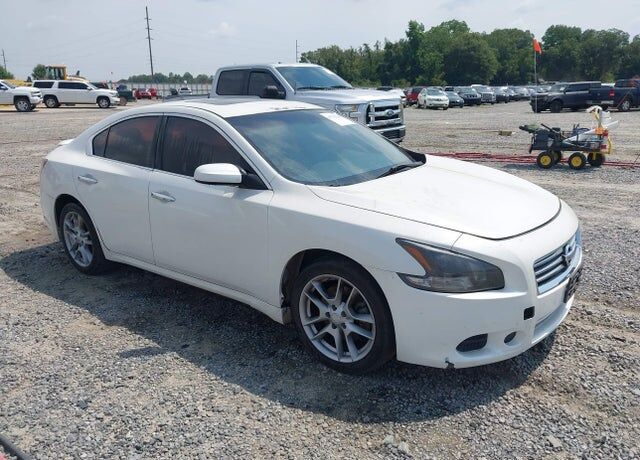2012 NISSAN Maxima